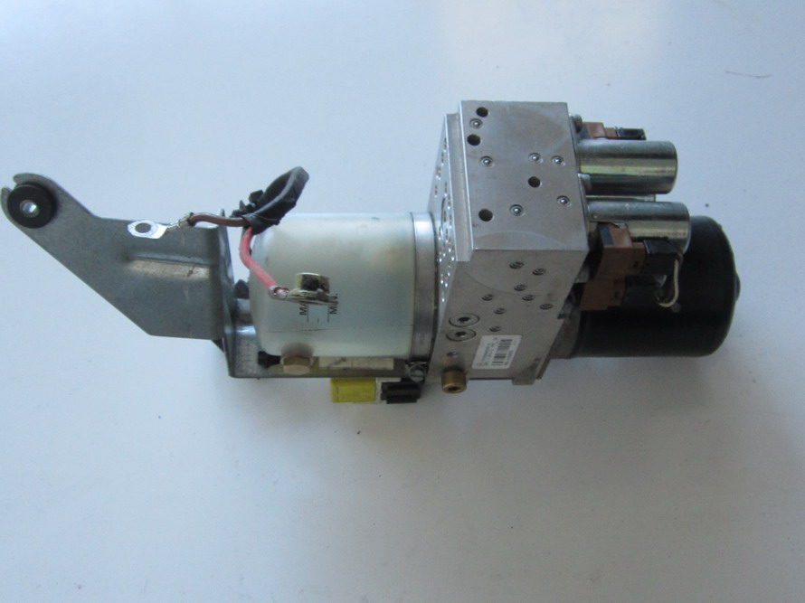 Mercedes Benz - Top Motor - 2098000548: Used Auto Parts | Mercedes  