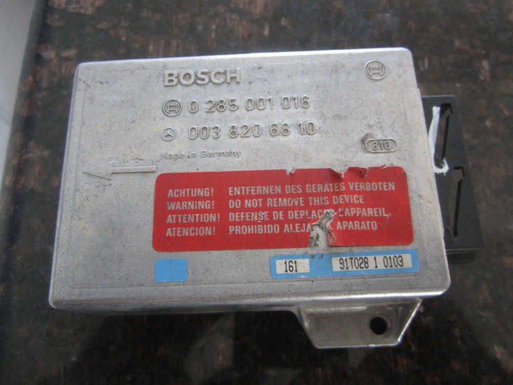 Top Control Module On R129 Location Mercedes Benz R129 300SL 500SL 500SL Convertible Roll Bar Control ...