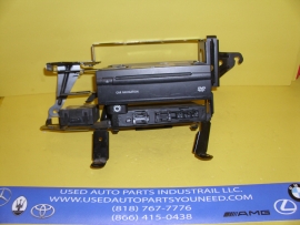 Mercedes Benz - DVD Player - 2118708926