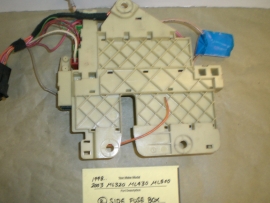 Mercedes Benz ML320 - ML430 - ML500 - Fuse Box - 163 545 03 05