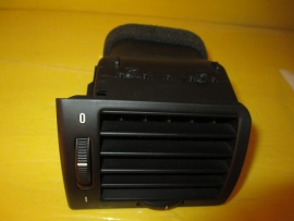 BMW - Air Vent Dash - 64228390109