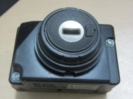 Volkswagen-IGNITION  Switch-3D0905865D