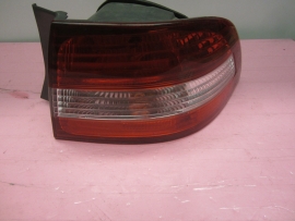 Lexus - Tail Light  - 9870