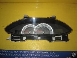 Toyota - speedo cluster - 83800-52e81