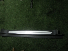 Mercedes Benz - door step Trim DOOR SILL COVER TRIM GOOD CONDITION  2306800435