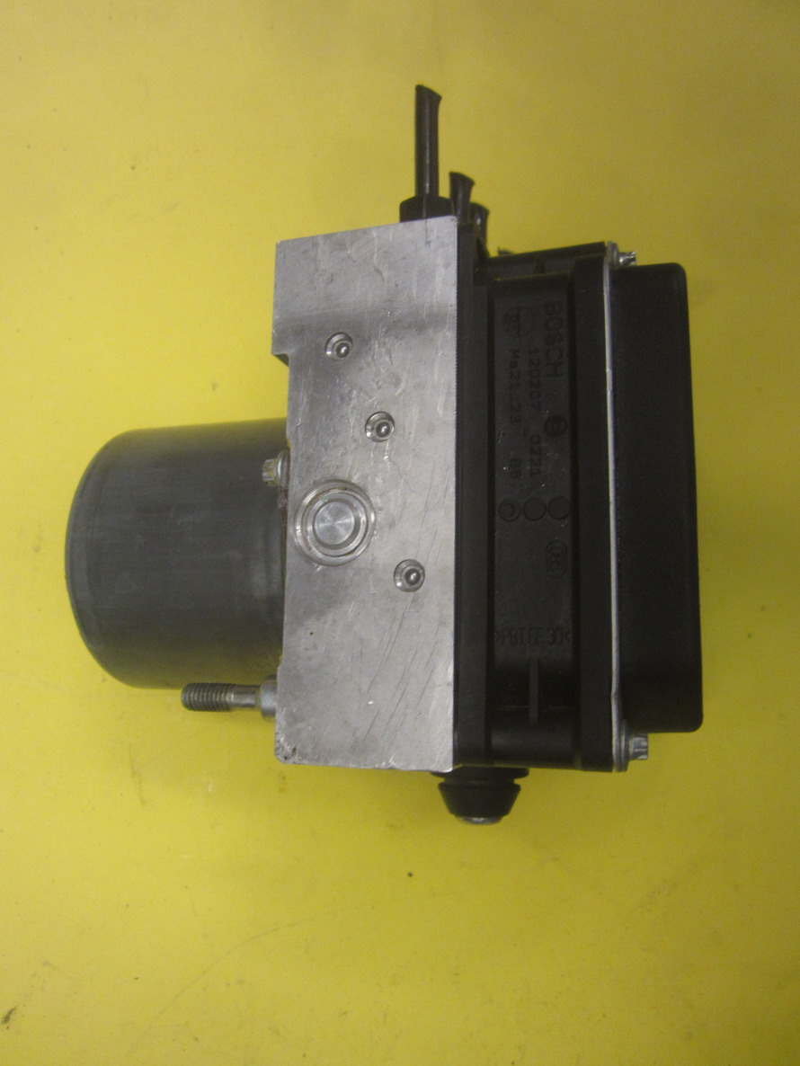 Audi A4 - ABS CONTROL MODULE - -: Used Auto Parts | Mercedes Benz Used ...