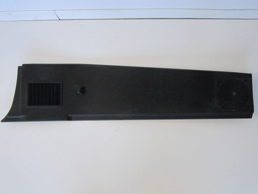 Mercedes Benz - PILLAR TRIM MOLDING - 4636941025: Used Auto Parts ...