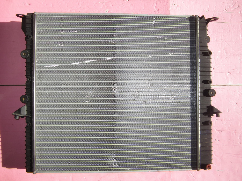 BENTLEY CONTINENTAL FLYING SPUR GT OEM RADIATOR PG102734: Used 